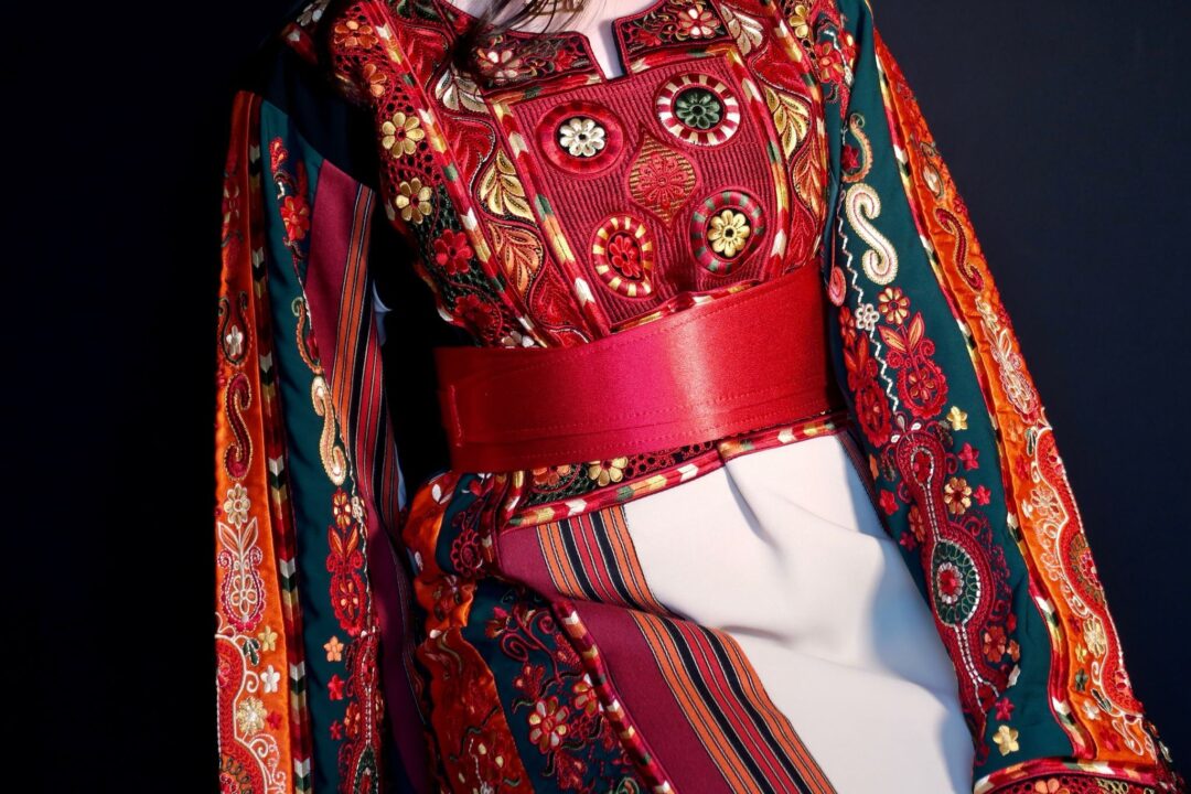 Palestinian Thobe Thob Embroidery Tatreez Red Sanabel - Image 7
