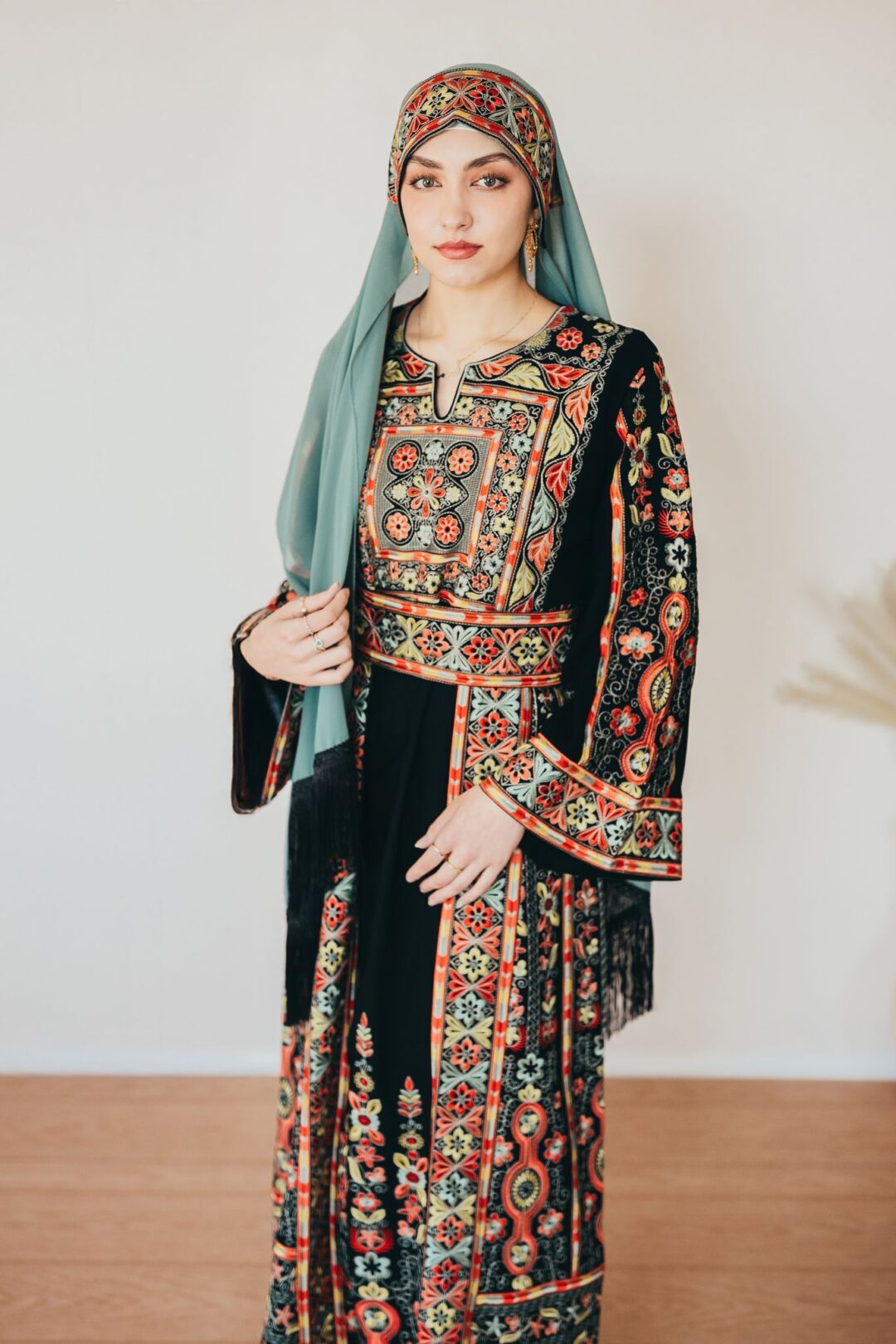 Black Melaka With Color Full Embroidery Thobe - Image 3